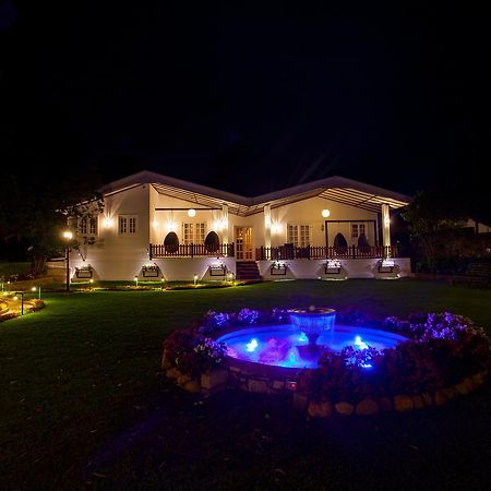 ลา กร็องด์ วิลลา Villa นูวาราเอลิยา ภายนอก รูปภาพ